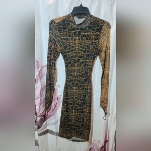 Super cute deep back plunge brown black dress blanc size Small